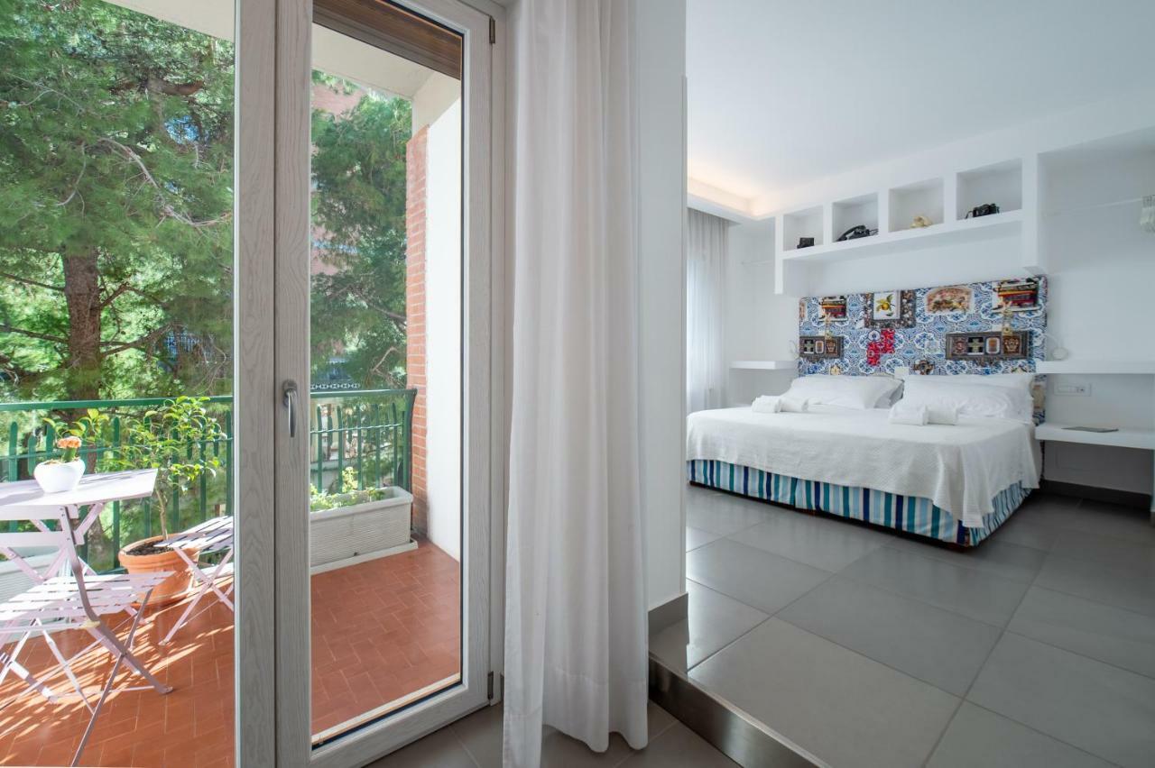 Bed and breakfast Casa Evelina Sorrente Extérieur photo